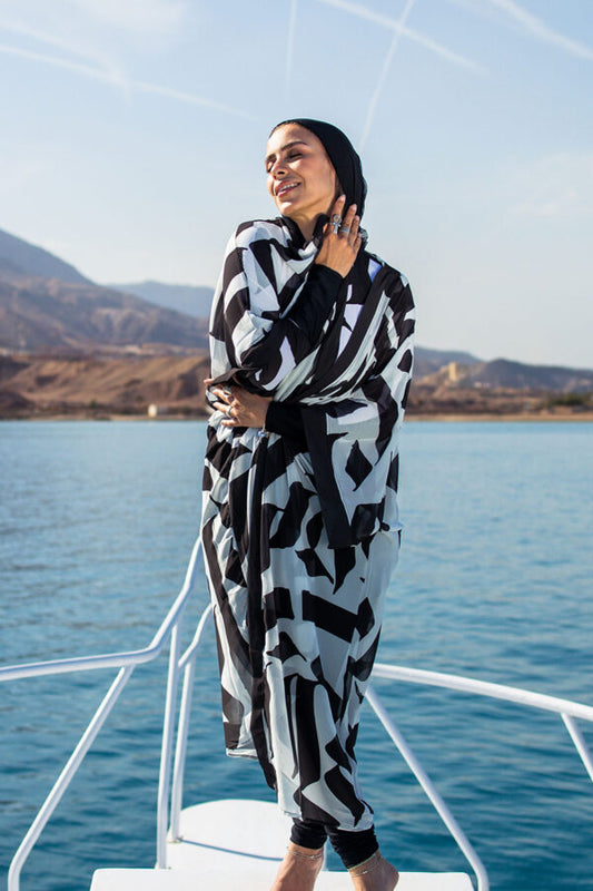 Arabesque Oasis Kimono