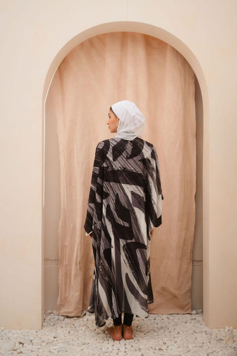 Huruf Black Kimono